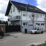 Dozsahaz Guest house Zalaegerszeg