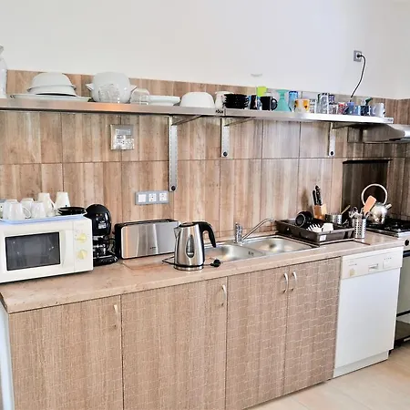 Guest house Dozsahaz *