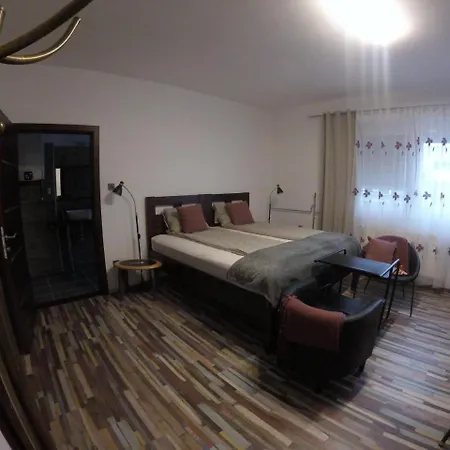 Dozsahaz ゲストハウス ザラエゲルセグ