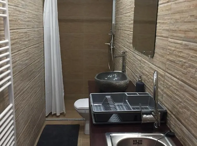 Dozsahaz Gasthuis 3*