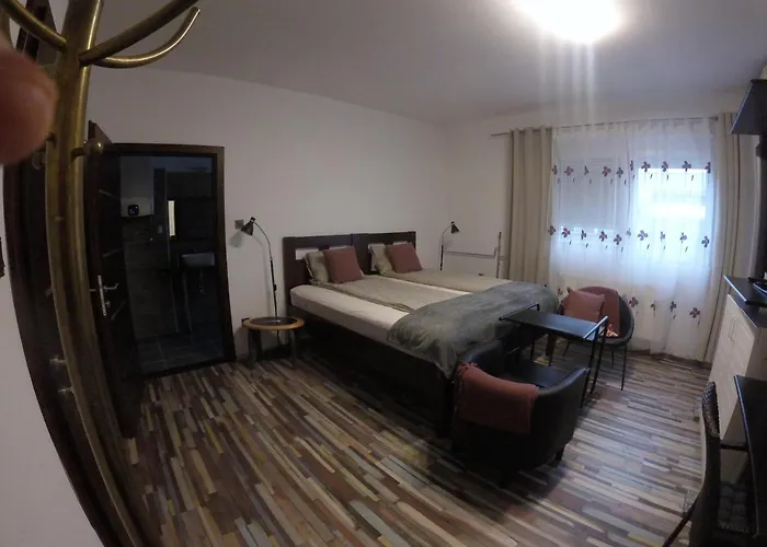 Dozsahaz Gasthuis Zalaegerszeg